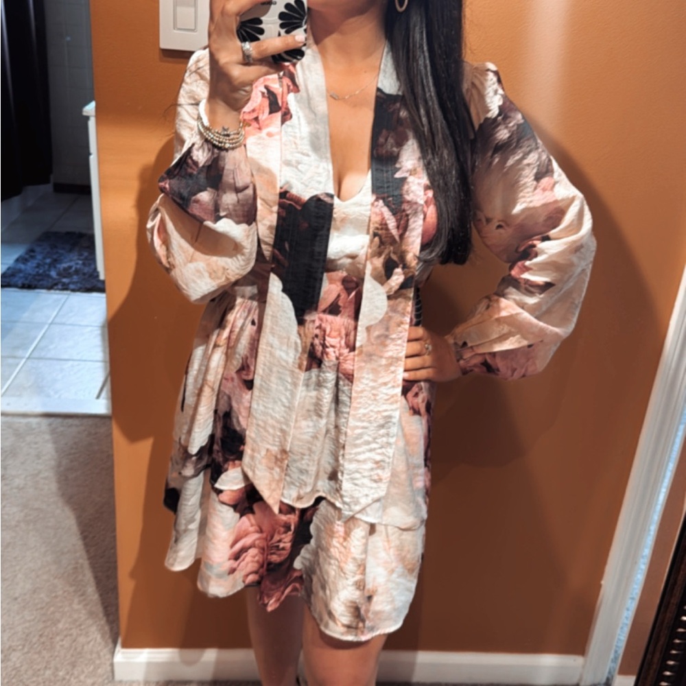 Socialite Floral Long Sleeve Dress